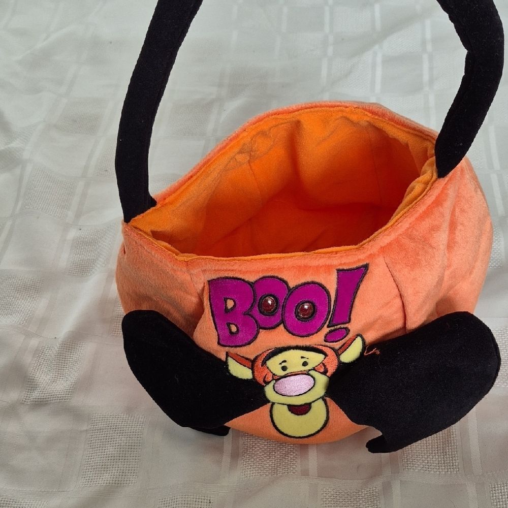 Disney Tigger Halloween Costume Bag - Orange and Black - Picture 15 of 16